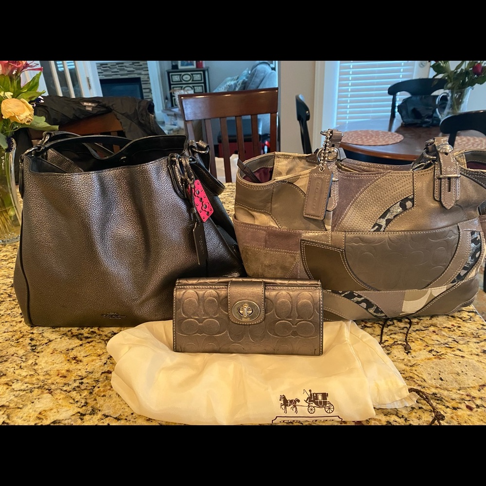 COACH 2 purse one wallet set 🔥🔥